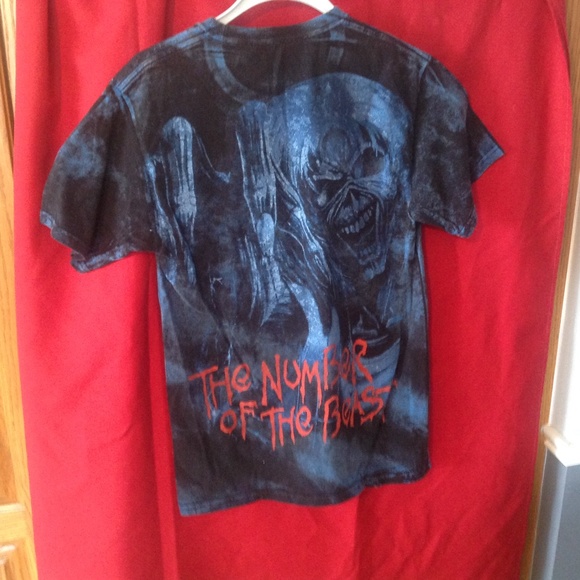 Iron Maiden tshirt - Picture 2 of 4